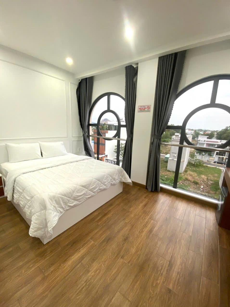 Bao Long Hotel Phú Mỹ Exteriör bild